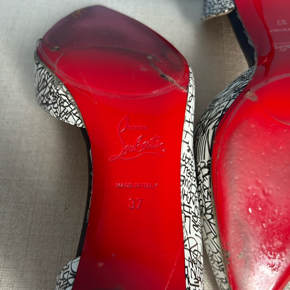 Christian Louboutin Graffiti Iriza 70 D'Orsay Pumps - Picture 7 of 12